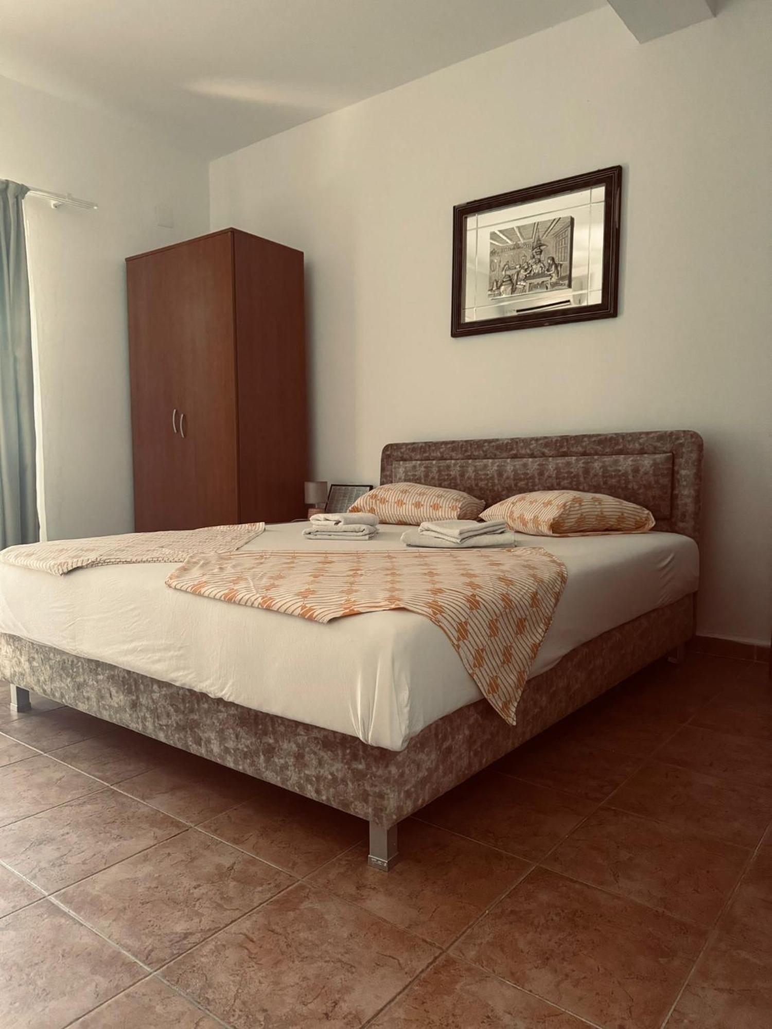 Riverside Apartments Chiara Улцинь Экстерьер фото